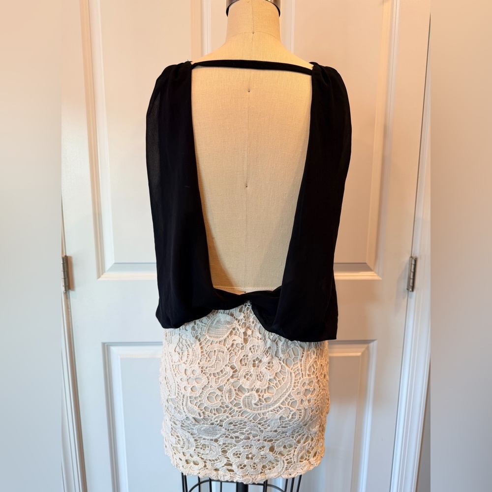 Black Lace Mini Dress Open Back Cowl Neck Cocktail Party S - Picture 7 of 10